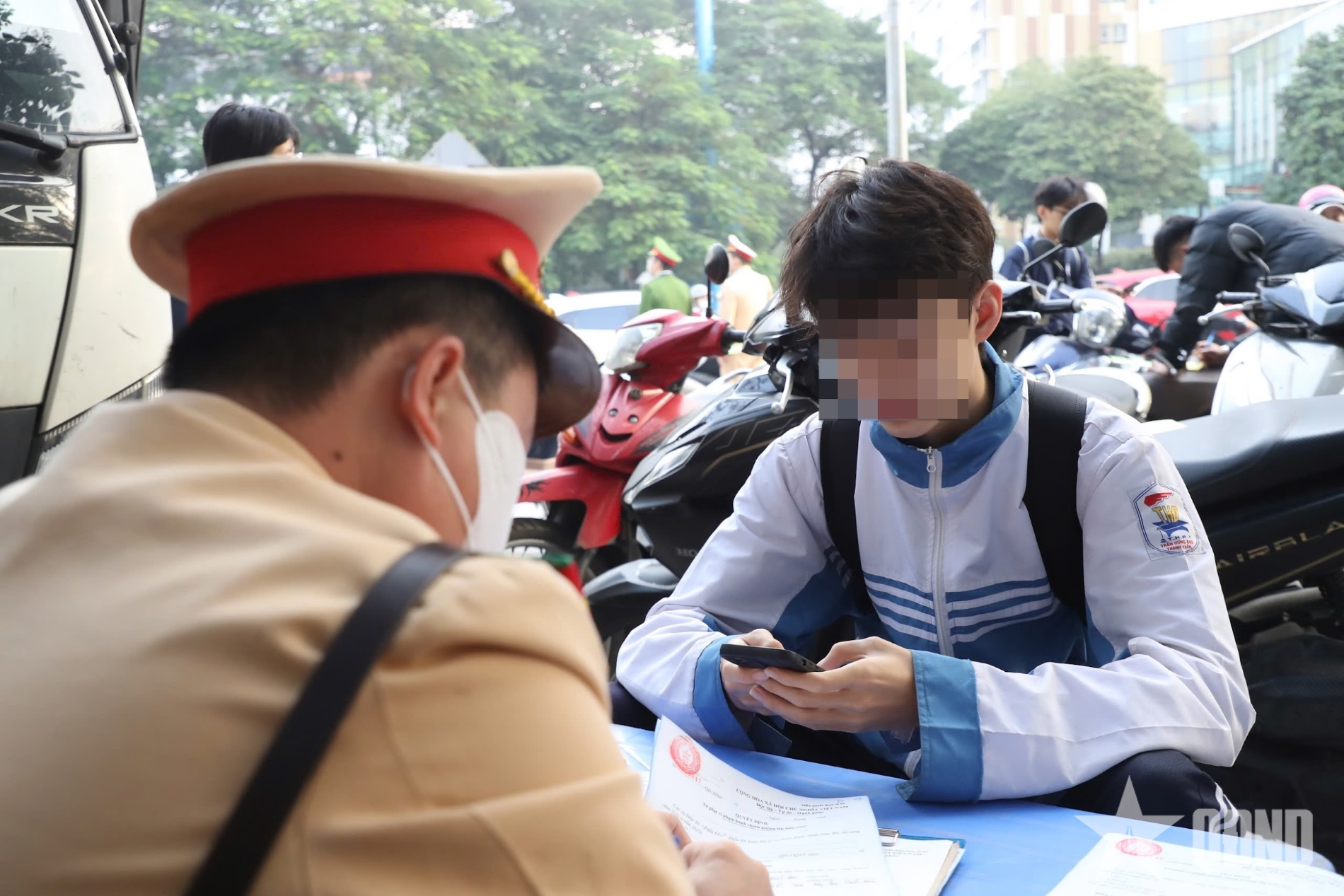 Hà Nội: Phát hiện, xử lý 1.679 học sinh vi phạm trật tự, an toàn giao thông trong tháng 1-2026